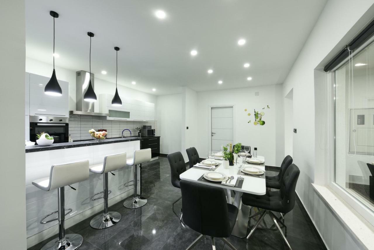 Villa Mare - With Heated Pool زادار المظهر الخارجي الصورة