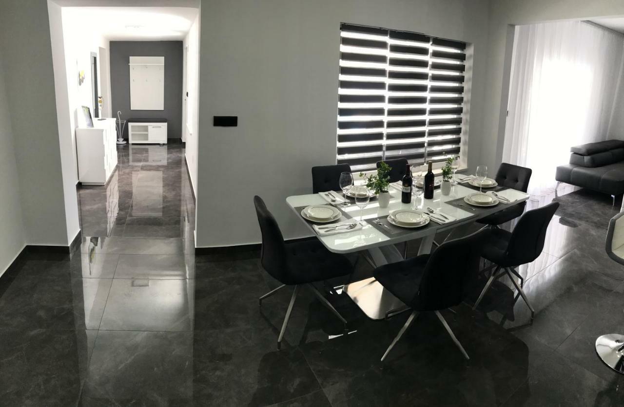 Villa Mare - With Heated Pool زادار المظهر الخارجي الصورة