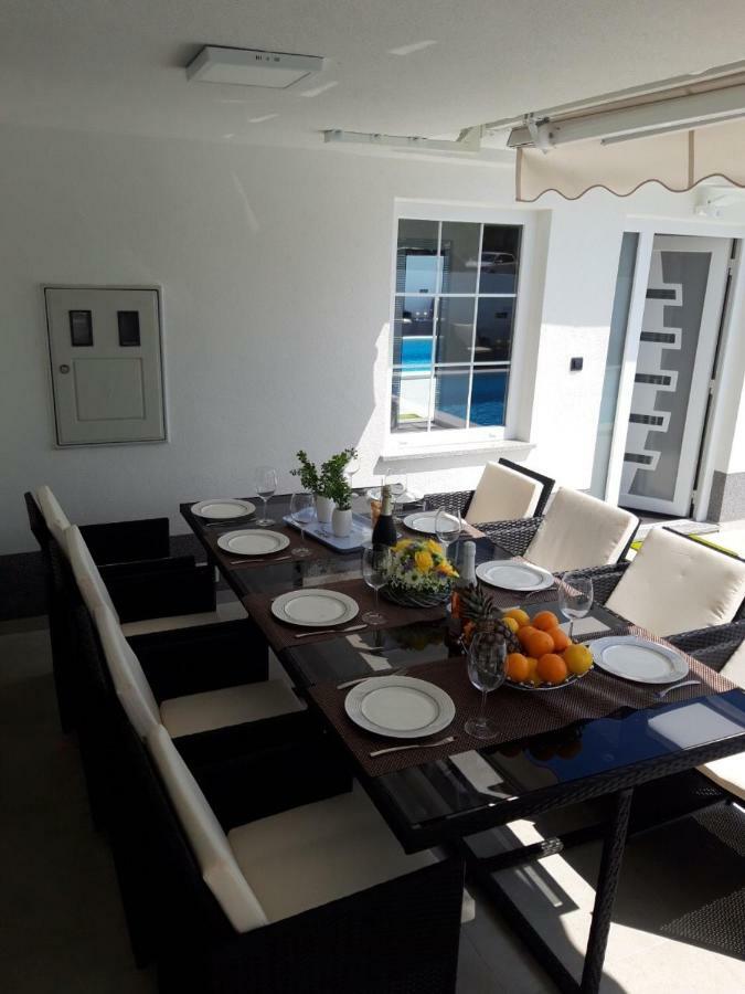 Villa Mare - With Heated Pool زادار المظهر الخارجي الصورة