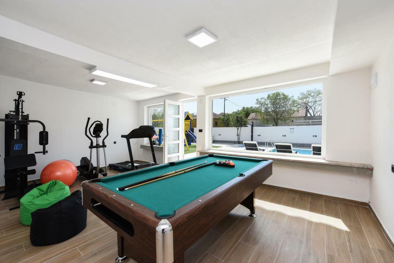 Villa Mare - With Heated Pool زادار المظهر الخارجي الصورة